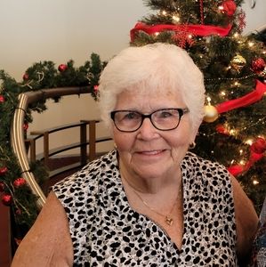 Meet your Posher, Carol